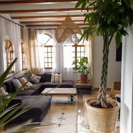 Eirene Villa Manises